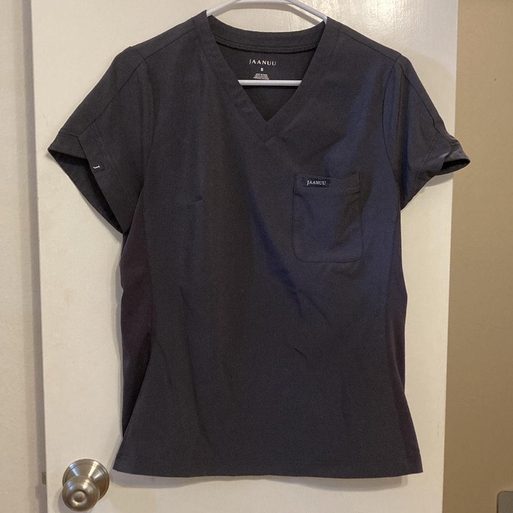 Jaanuu scrub set grey
